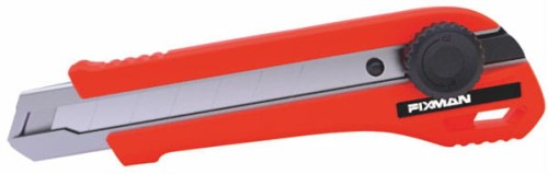 Nóż łamany 18 mm z pomarańczowym korpusem i srebrną prowadnicą ostrza. Widoczne ostrze oraz czarne pokrętło blokady pozycji.